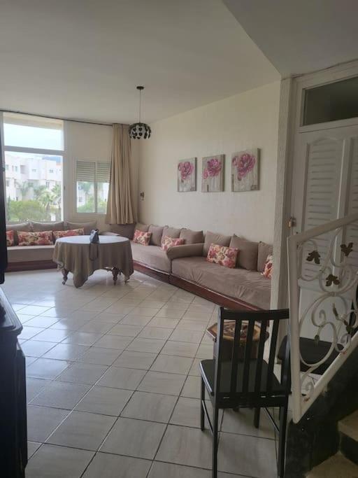 Ferienwohnung Stylish Duplex - Ocean View - Airport - Wifi - Renovated 2025 - 24H Reception Jibila Exterior foto